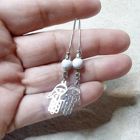 Positivity + Prosperity + Blessings! Hamsa ~ Hand of Fatima ~ Howlite Earrings - Picture 1 of 7